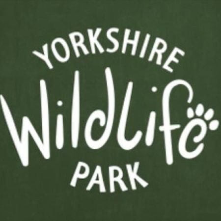 Hex Wildlife Hotel At Yorkshire Wildlife Park Doncaster Exterior photo